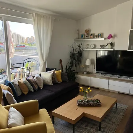 شقة Svagi Rooftop