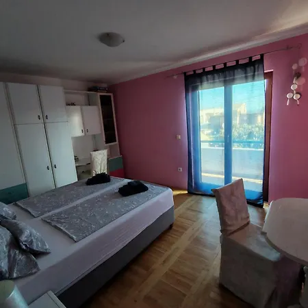 Svagi Rooftop Appartement