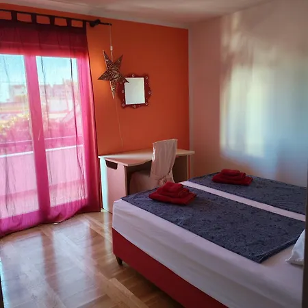 Svagi Rooftop شقة سبليت