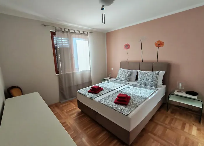 Svagi Rooftop Apartament *